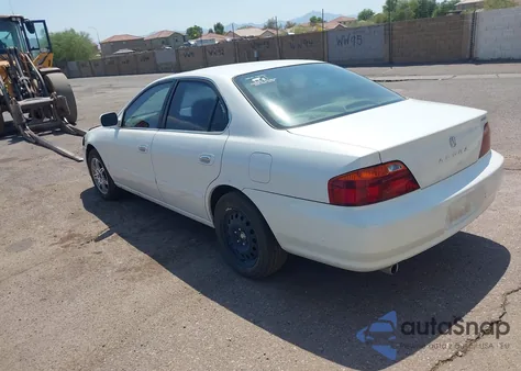2000 Acura Tl 3.2 from USA, damaged, VIN 19UUA5679YA033702